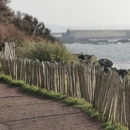 Le Galet - 500m De La Gare Hébergement de vacances Les Sables-dʼOlonne