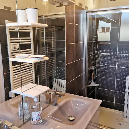 Le Galet - 500m De La Gare بيت للعطل